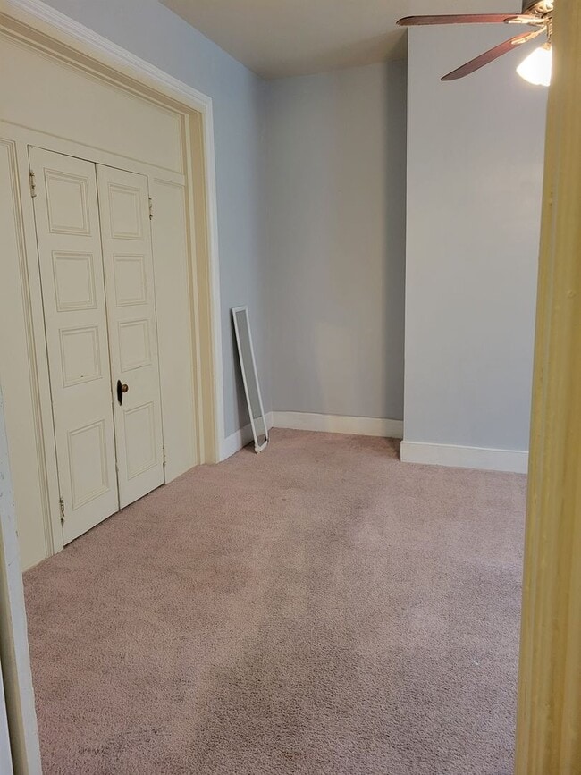 Foto del edificio - Large 4 bed 2 bath home near VSU