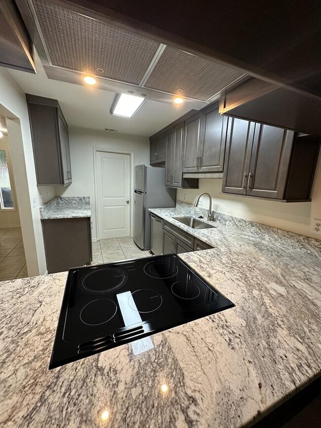 Foto del edificio - 122 Scottwood Dr SE