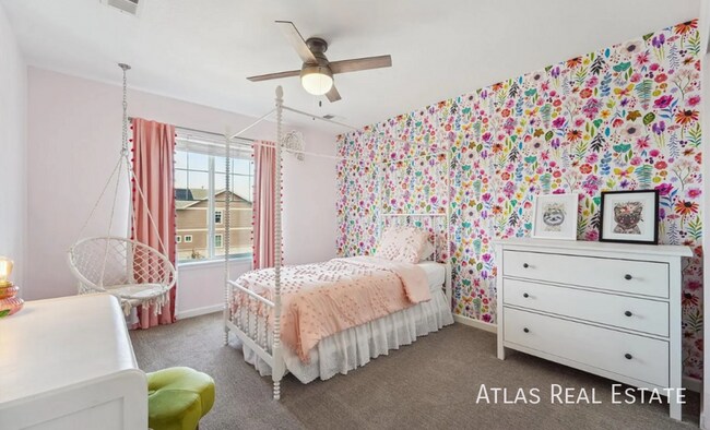 Foto del edificio - 642 Daylily St