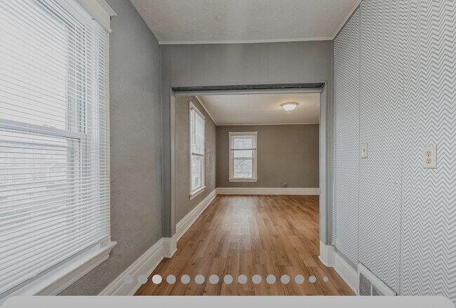 Foto del edificio - 209 N Hickory St