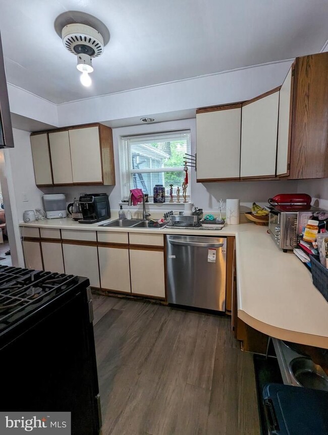 Building Photo - 2602 Fenimore Rd, Silver Spring, MD 20902