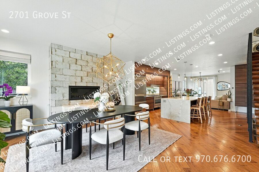Primary Photo - 2701 Grove St