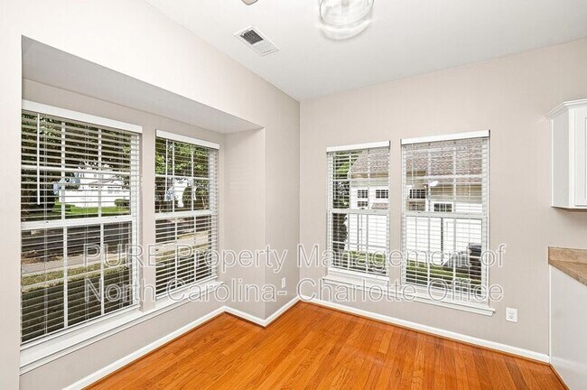 Foto del edificio - 129 Cypress Landing Dr