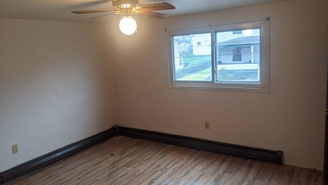 Building Photo - 1058 Cleveland Ave
