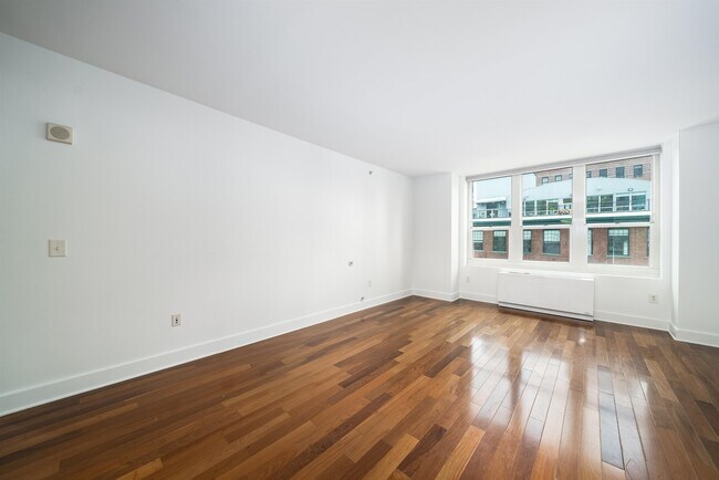 Foto del edificio - 88 Morgan St