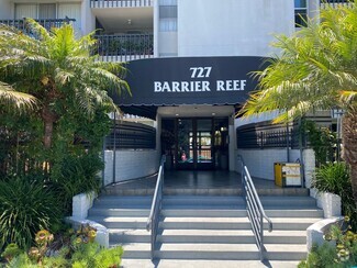 Building Photo - 727 Sapphire St