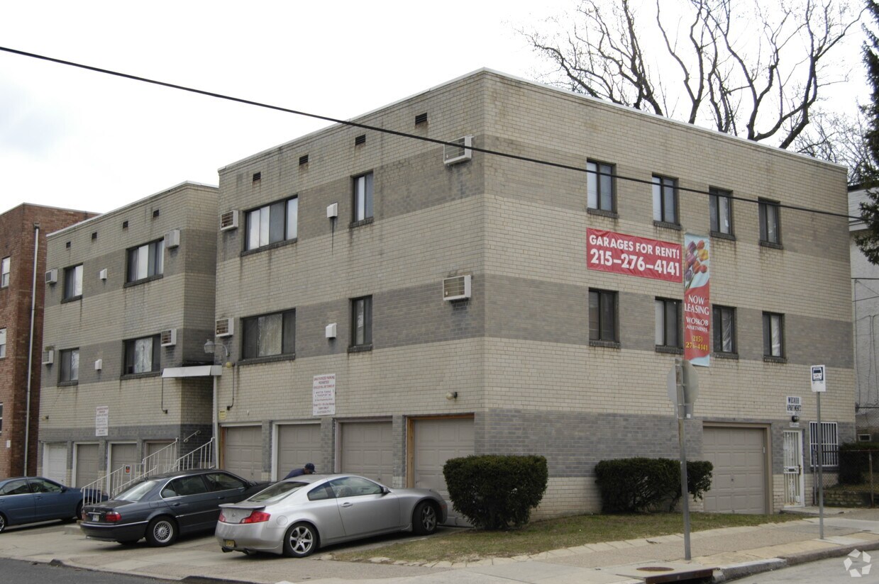 Foto principal - 950 W Spencer Ave