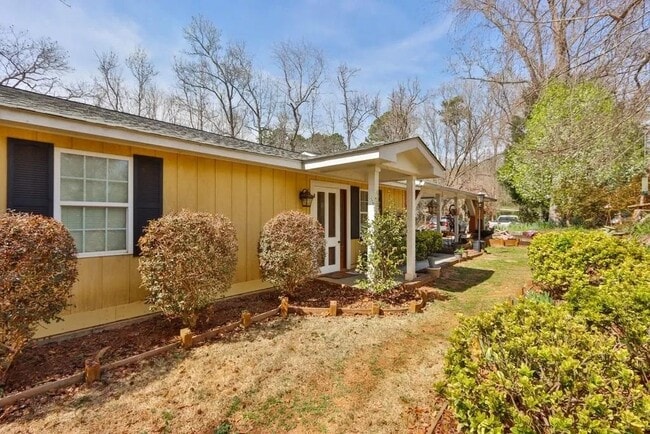 Photo - 3116 Alenes Dr House