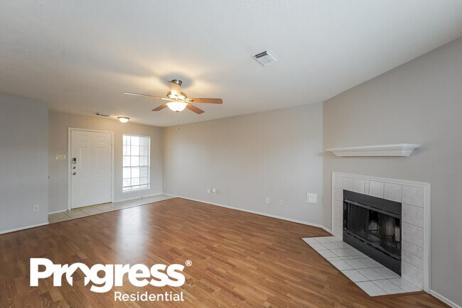 Building Photo - 8906 Belle Glen Dr