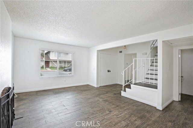 Building Photo - 3089 Gladstone St