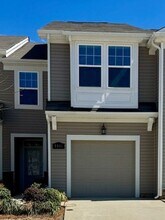 Building Photo - 5611 Axil Ln