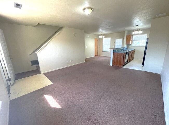 Foto del edificio - Duplex on Rice Road