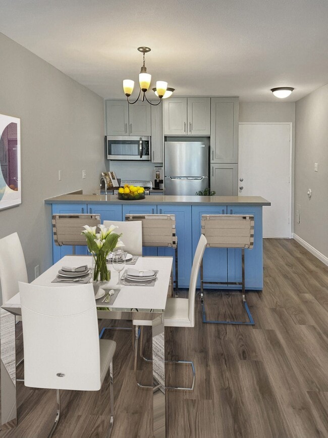 Building Photo - Windward Village Apartments