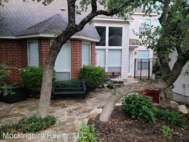 Foto del edificio - 4 br, 2.5 bath House - 18810 Surreywood