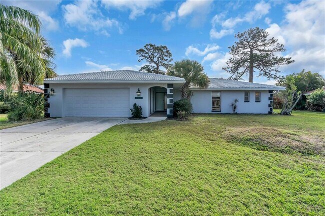 Building Photo - 2544 Carlisle Pl