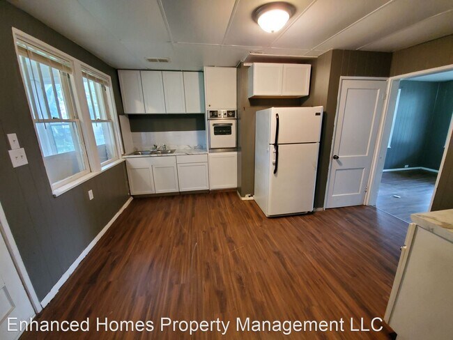 Foto del edificio - 2 br, 1 bath House - 1540 10th Ave.