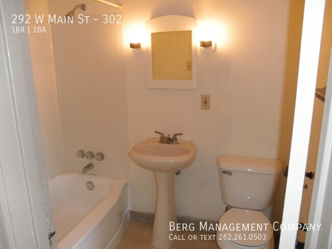 Foto del edificio - 292 W Main St