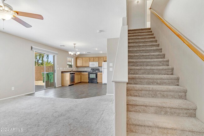 Foto del edificio - 42767 Sunland Ct