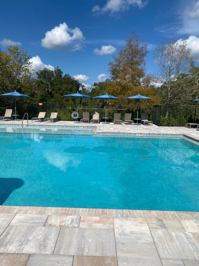 Foto del edificio - 2880 SE Federal Hwy