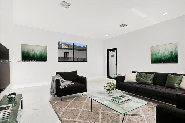 Building Photo - 12120 SW 219th St