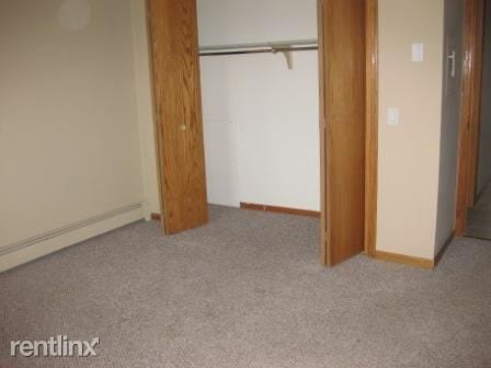 Building Photo - 1035 Fiedler Ln