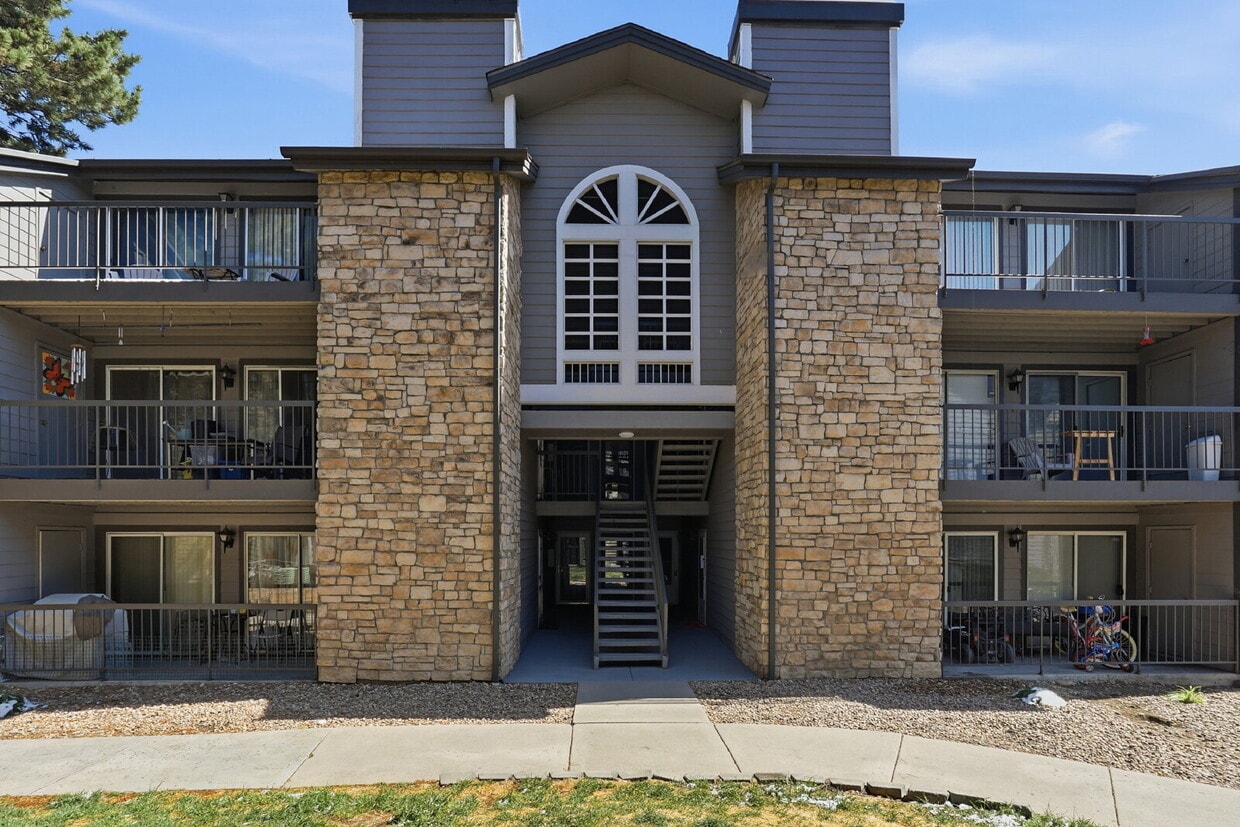 $1,840.95 - 2 bed/1 bath, cozy Denver Condo! - $1,840.95 - 2 bed/1 bath, cozy Denver Condo!