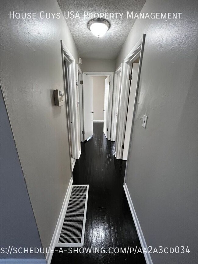 Foto del edificio - 7408 College Ave