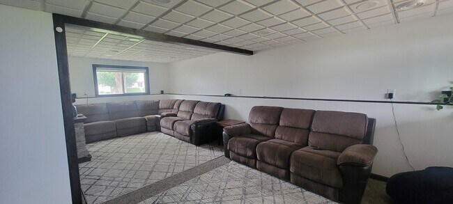 Foto del edificio - 8105 W Stoney Creek St