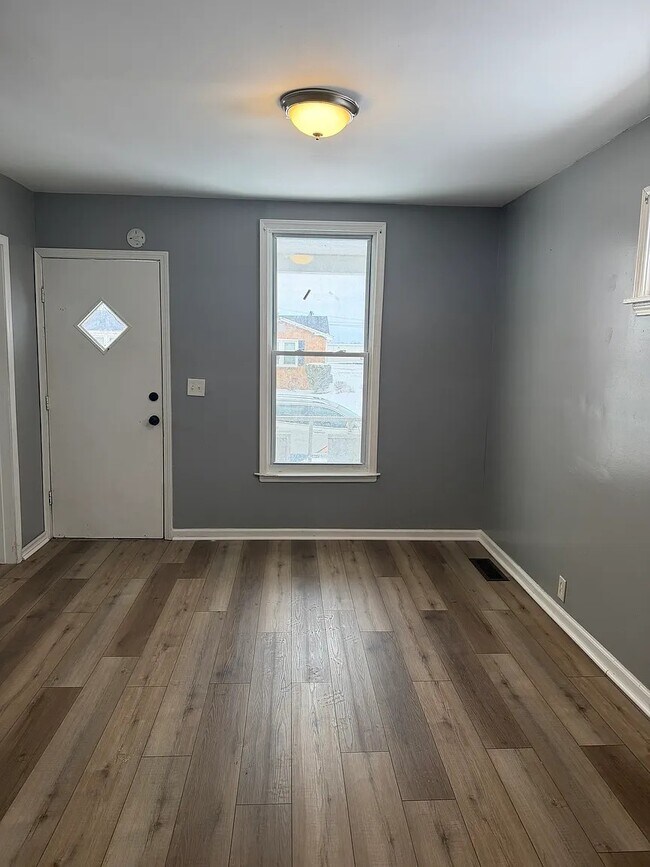 Foto del edificio - 1307 Calumet Ave