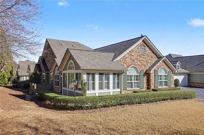 Building Photo - 214 Highlands Ridge Pl