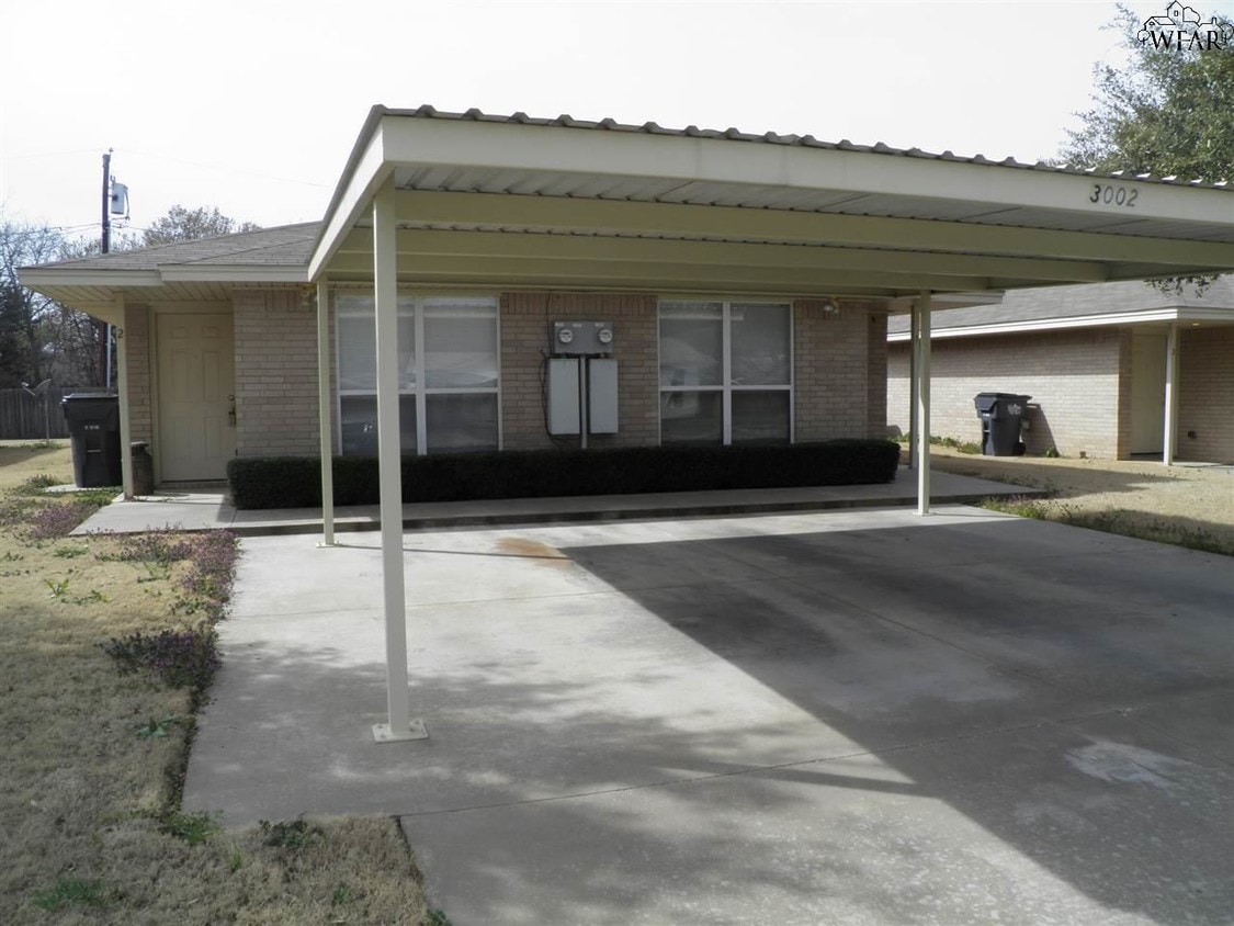 3006 Grace St, Wichita Falls, TX 76302 House Rental in Wichita Falls