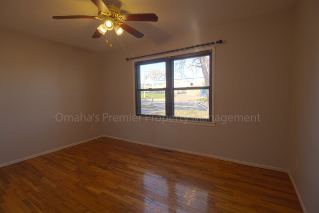 Foto del edificio - 2 Bed Omaha Home Half Off Deposit!