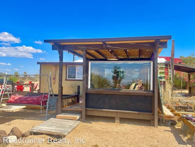 Building Photo - Studio, 1 bath House - 57784 Sunny Sands Dr