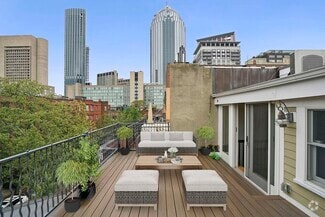 Building Photo - 16 Follen St