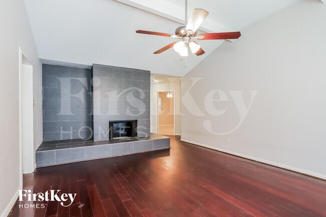 Foto del edificio - 5903 High Meadow St