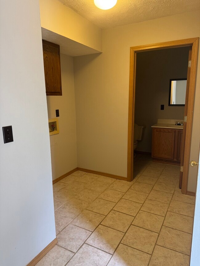 Foto del edificio - 453 Magnolia Ln