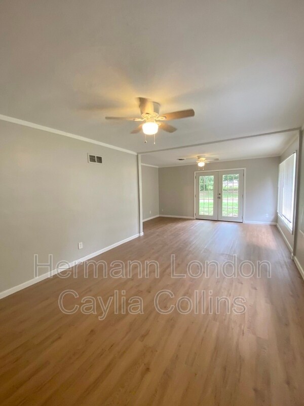 9777 Vickie Pl, Moline Acres, MO 63136 House Rental in Moline Acres, MO