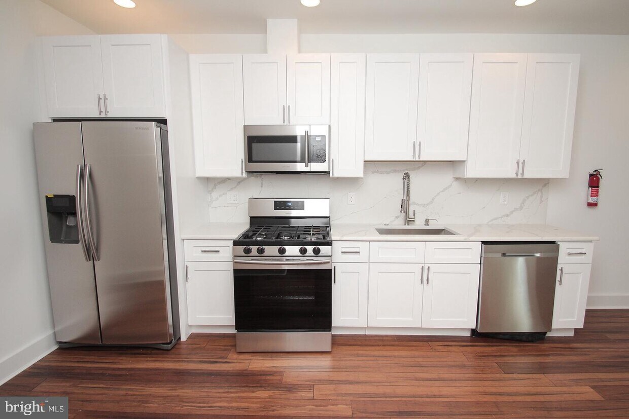 Foto principal - 1146 S 15th St