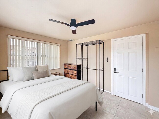 Foto del edificio - 3632 Brompton Dr