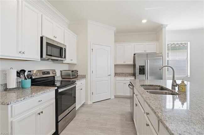 Building Photo - 12020 Arbor Trace Dr