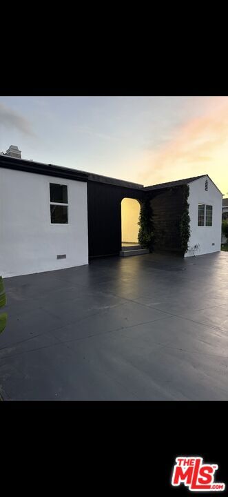 Foto del edificio - 11836 Laurelwood Dr