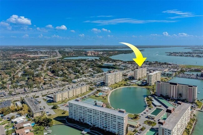 Foto del edificio - 4550 Cove Cir