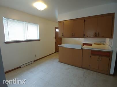 Building Photo - 6739 N 75th St