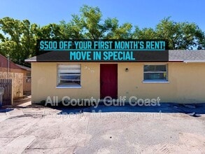 Building Photo - 910 61st Ave E