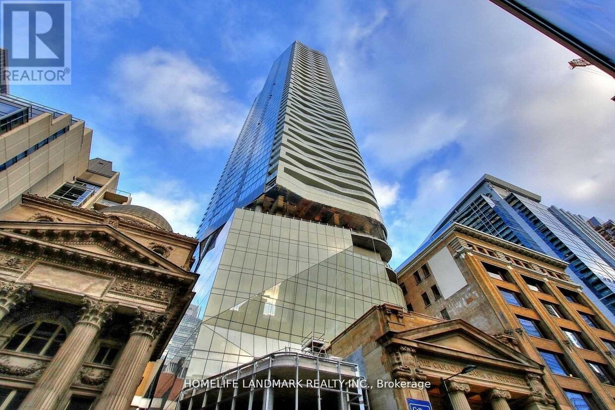 Photo principale - 197-4197 Yonge St