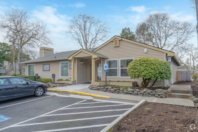 Building Photo - The Lexington