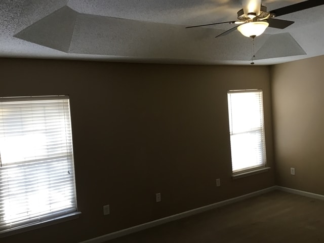 Foto del edificio - 108 Hampshire Dr