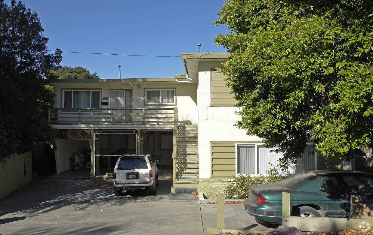 Primary Photo - 1156 Tiegen Dr
