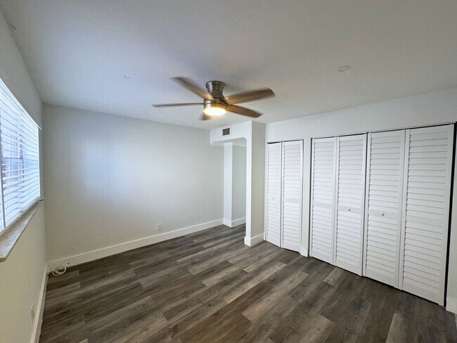 Foto del edificio - 4409 Treehouse Ln