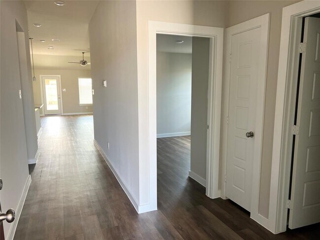 Building Photo - 26532 Eternal Dr